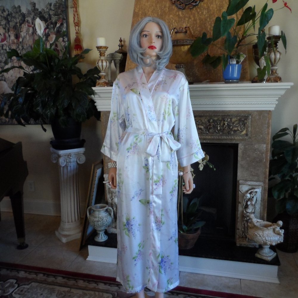 Oscar De la Renta Pink Label White Floral Print Satin Belted Maxi Robe Size S